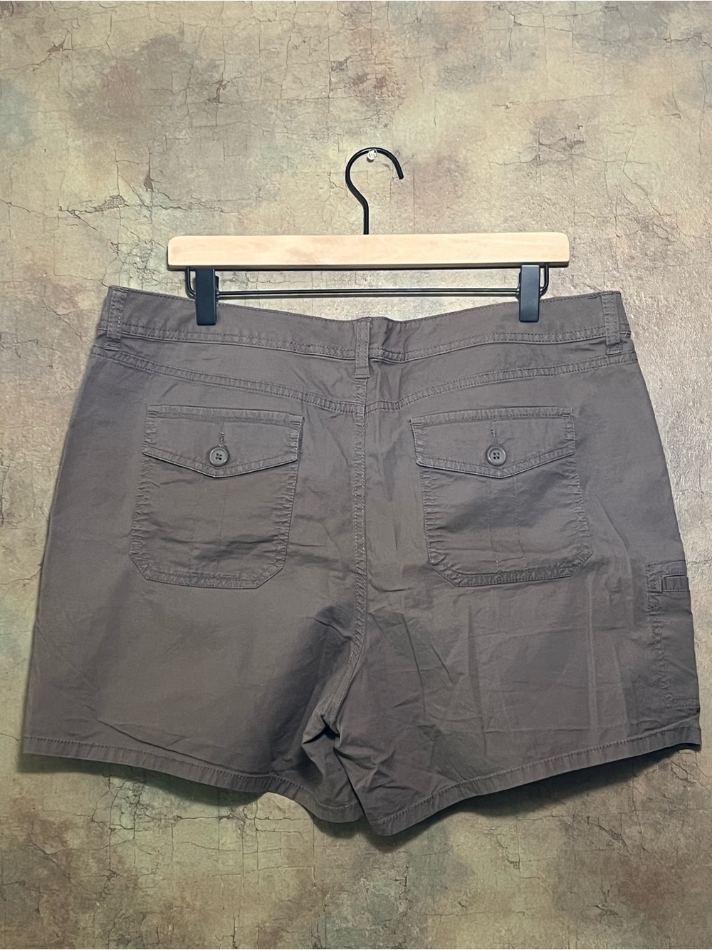 Women’s Casual Brown Utility Shorts - Picture 2 of 2